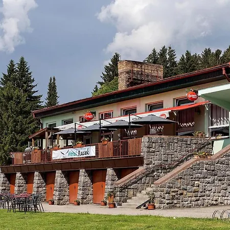 Otel Racek