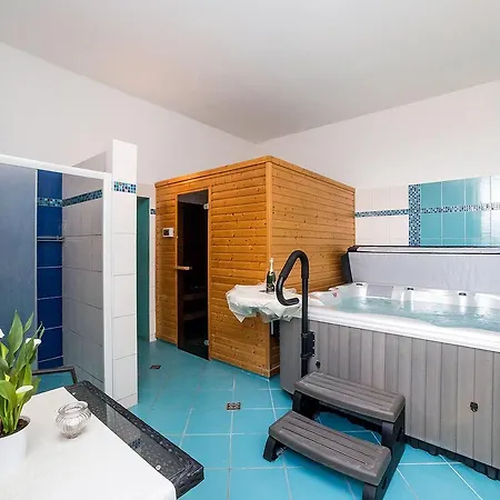 Otel Racek 3*