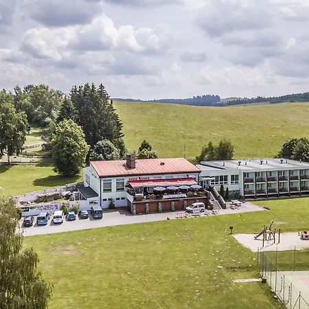 Otel Racek 3*