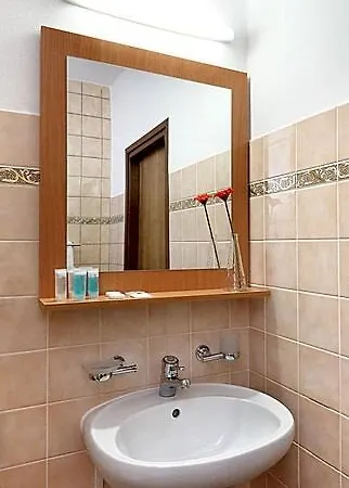 Racek Otel Černá v Pošumaví